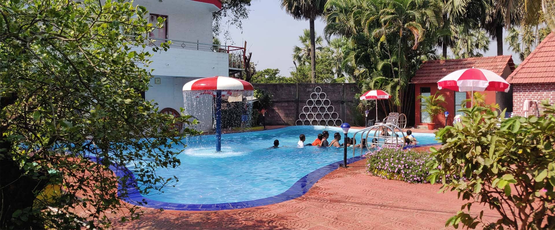 Kelva Beach resort with swimming pool